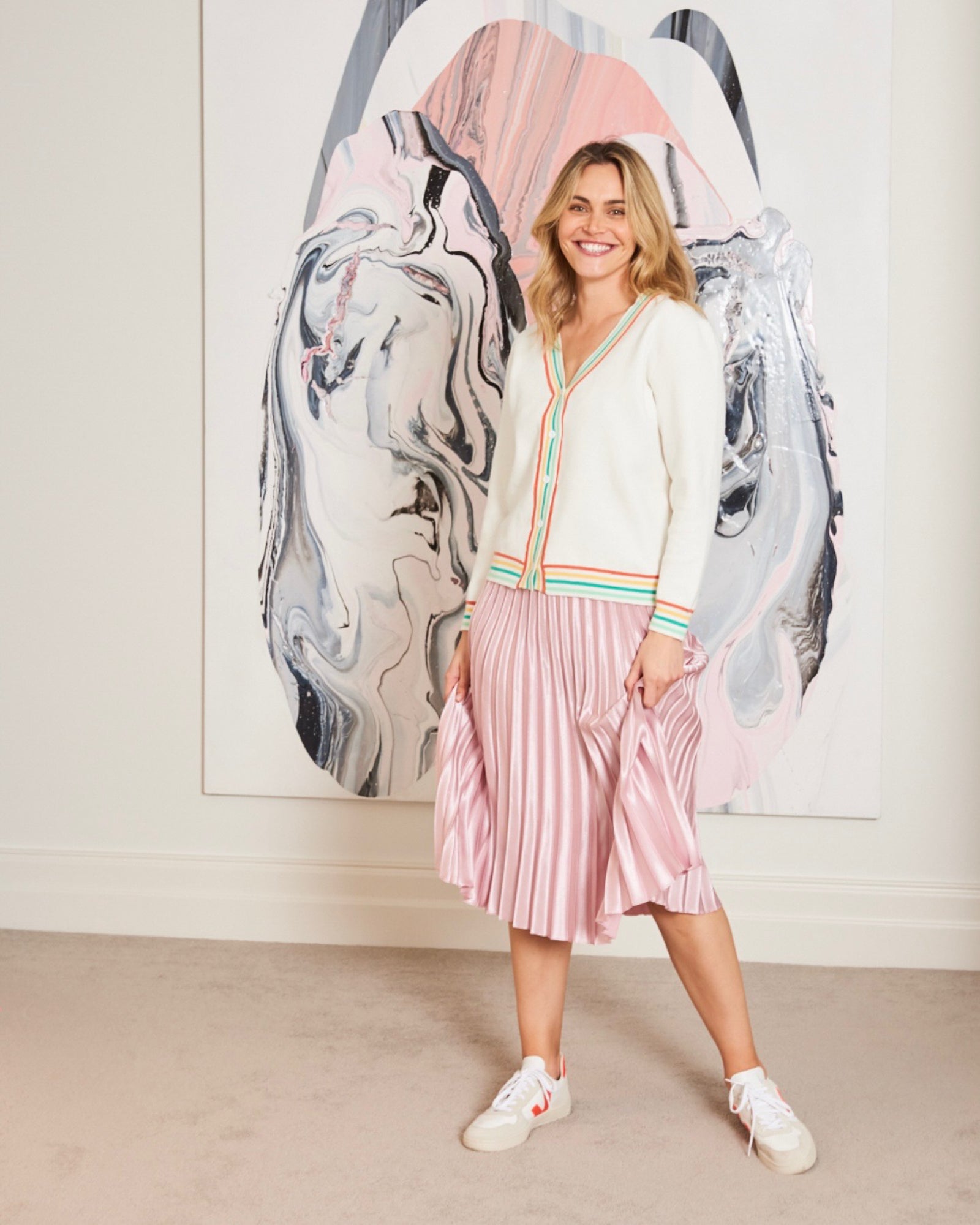 Pale Pink Metallic Waistband Pleated Skirt